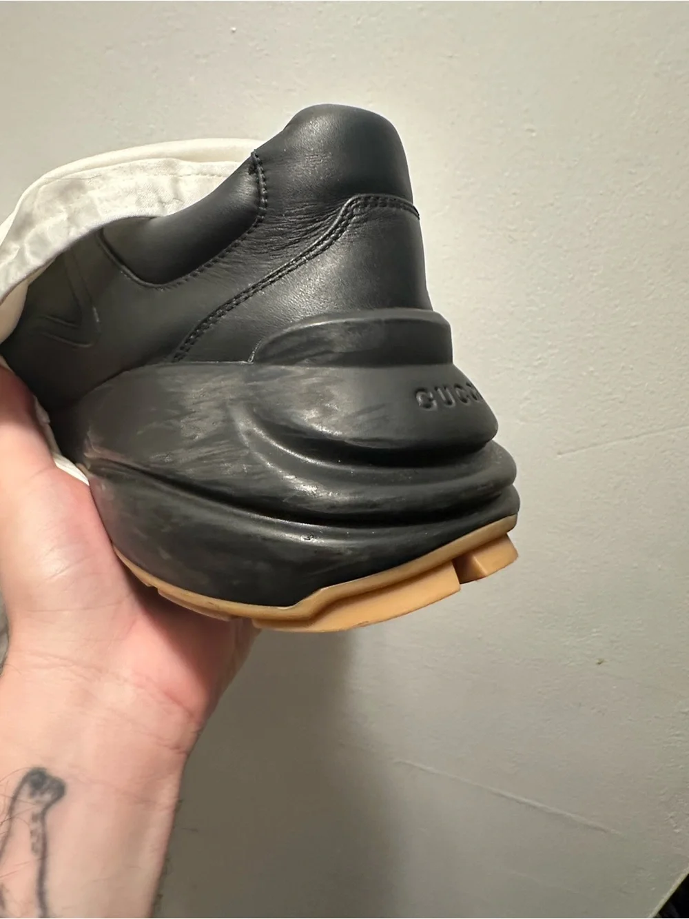 Gucci Black Leather Men's Sneaker with Rainbow Logo Accent 8.5